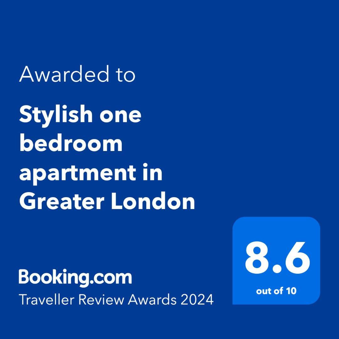 Stylish One Bedroom Apartment In Greater London Exterior photo